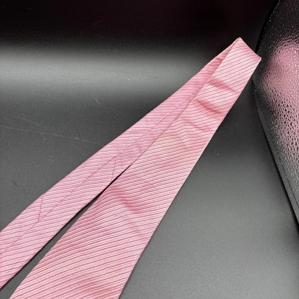 Giorgio Armani Mens 100% Silk Tie Handmade Necktie Striped Pink Italy READ